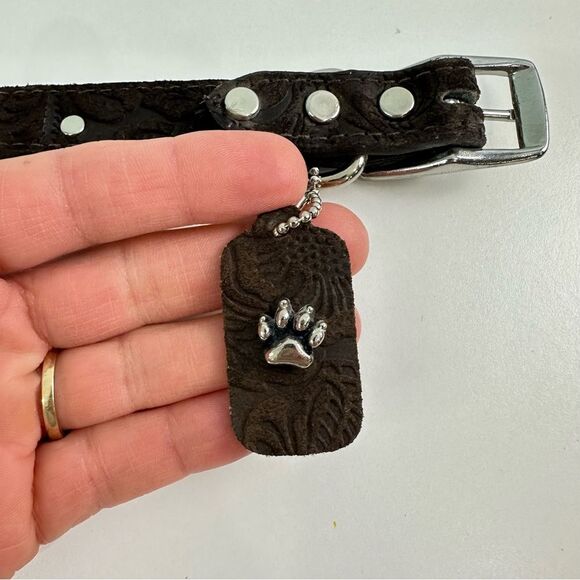 Omni Pet 16" Signature Leather Brown Dog Collar With Silver Tone Paw Prints NEW - Picture 5 of 7